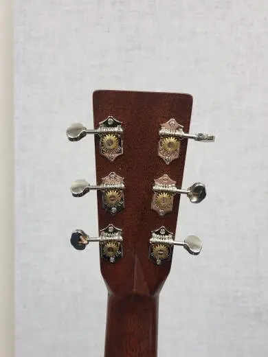 Martin Guitars - HD-28 L 2